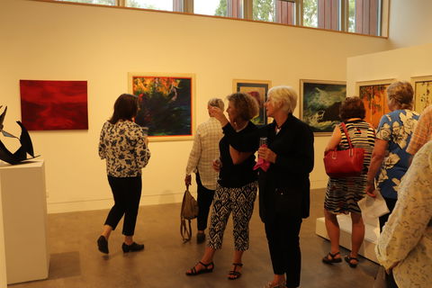 Basil Sellers Exhibition Centre - Melbourne Tourism 2