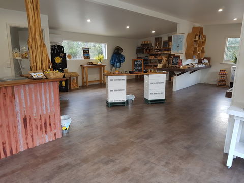 Bruny Island Honey Company - Bruny Island - Melbourne Tourism 2