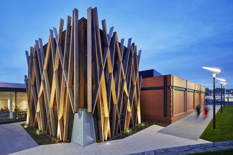 Bendigo Art Gallery - Melbourne Tourism 1