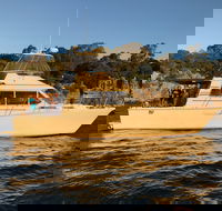 Cruising the  Swan River in at Sunset with Boutique Cruise - Melbourne Tourism