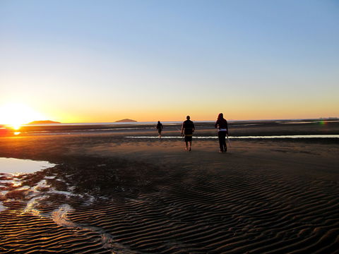 Far Beach - Melbourne Tourism 0