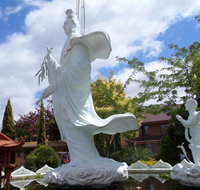 Sakyamuni Buddhist Centre/Van Hanh Monastery - Melbourne Tourism