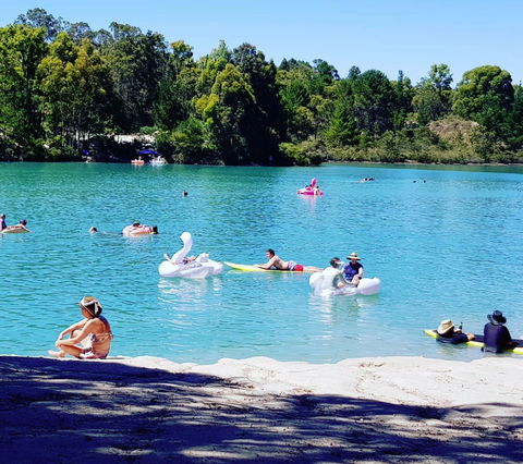 Black Diamond Lake - Melbourne Tourism 0