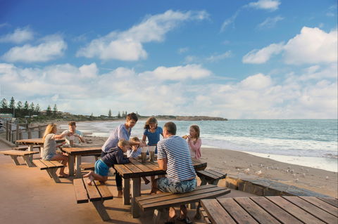 Port Elliot - Melbourne Tourism 1