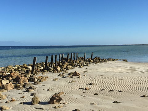 Simms Cove Lookout And Beach, Moonta Bay - Melbourne Tourism 2
