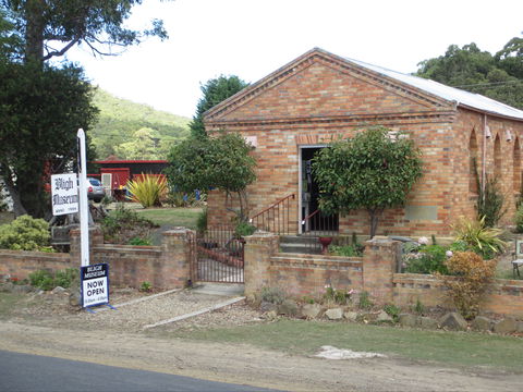 Bligh Museum Of Pacific Exploration - Melbourne Tourism 0