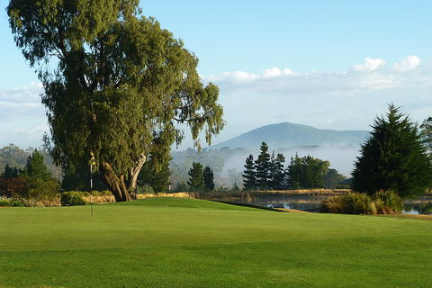 Kangaroo Tours At Gisborne Golf Club Inc - Melbourne Tourism 0