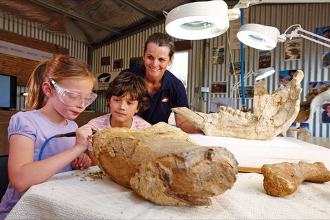 Natural Sciences Loop - Melbourne Tourism 1