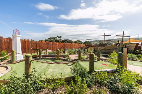 Great Ocean Road Mini Golf - Melbourne Tourism 1