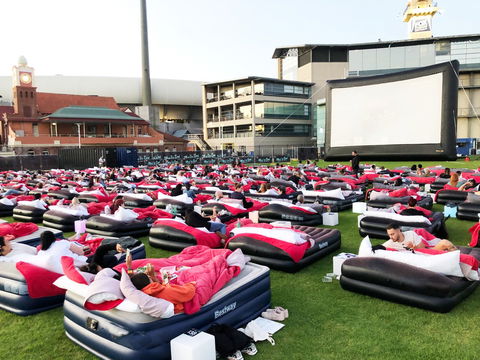 Mov'in Bed - Melbourne Tourism 2