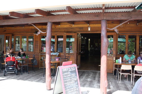 Oaklands Barn - Melbourne Tourism 1