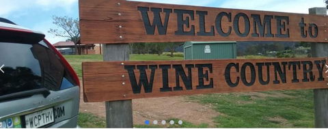 WCPTHV  Wine Country Private Transfers - Melbourne Tourism 0