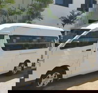 Airport Transfer to or fm Palm Cove accommodation for up to 13 people 7am-10pm - Melbourne Tourism