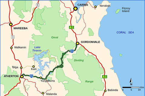 IMAX Private Transfer 7 Guests Cairns Airport To Hotels In Port Douglas - Melbourne Tourism 1