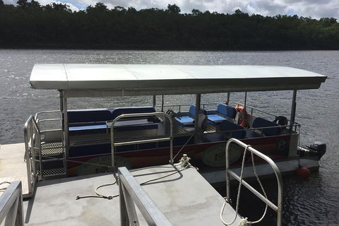 IMAX Private Transfer 7 Guests Cairns Airport To Hotels In Port Douglas - Melbourne Tourism 3