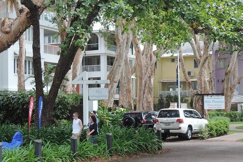 Airport Transfer - Palm Cove, Kewarra Beach & Trinity Beach To Cairns Airport - Melbourne Tourism 6