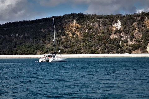 Bareboat Hire - Cattitude 7 Nights - Melbourne Tourism 0