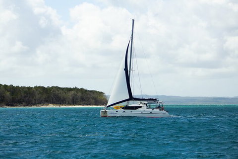 Bareboat Hire - Cattitude 7 Nights - Melbourne Tourism 3