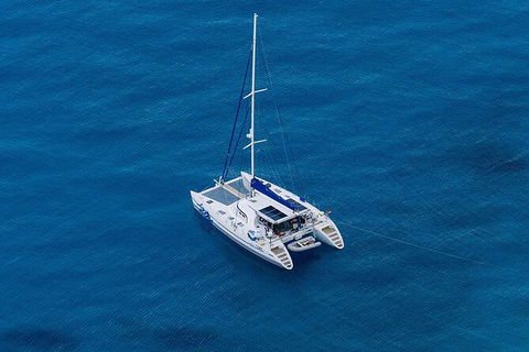 Bareboat Hire - Indigo 5 Night Hire - Melbourne Tourism 1