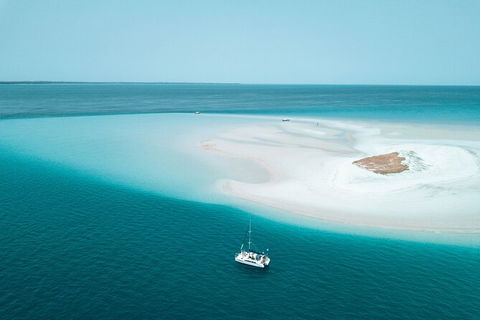5 Night Bareboat Onboard Cattitude - Melbourne Tourism 1