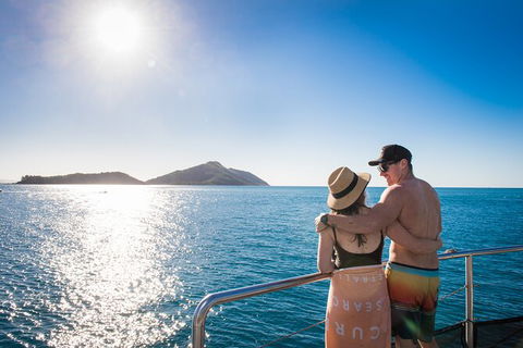 Day Sail The Whitsunday Islands On Atlantic Clipper From Airlie Beach - Melbourne Tourism 5