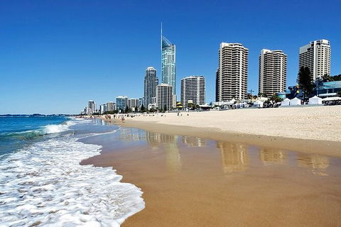 Gold Coast Airport Transfers : Gold Coast City To Airport OOL In Luxury Car - Melbourne Tourism 6