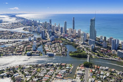 Departure Private Transfers From Gold Coast City To Gold Coast Airport OOL - Melbourne Tourism 3