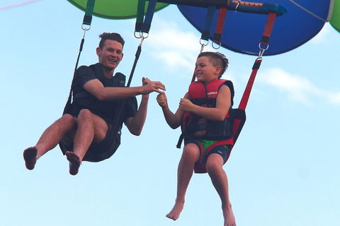 Parasail / Flyboard Package For 2 - Melbourne Tourism 5