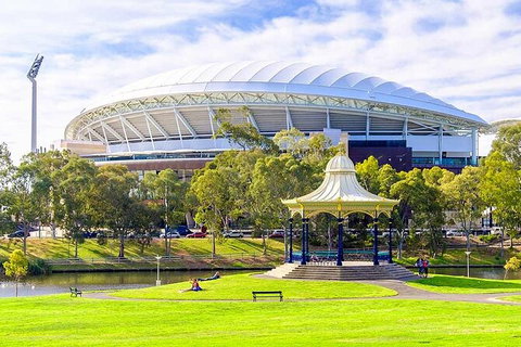Arrival Private Transfers: Adelaide Airport ADL To Adelaide In Business Car - Melbourne Tourism 8