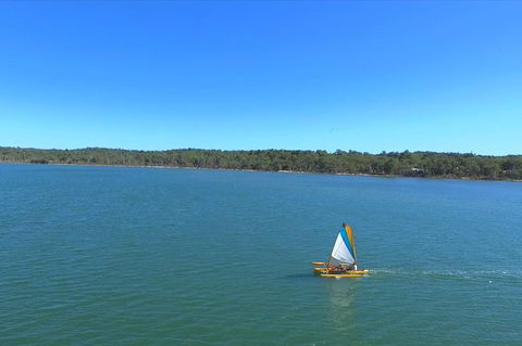 Sailing Kayak Adventure Through The Peel Harvey Estuary - Melbourne Tourism 5