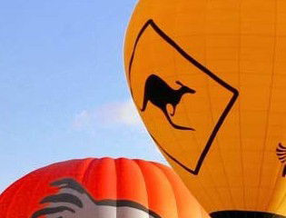 Hot Air Balloon - Melbourne Tourism 0