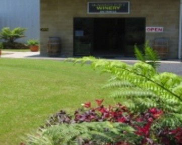Murdering Point Winery - Melbourne Tourism 1