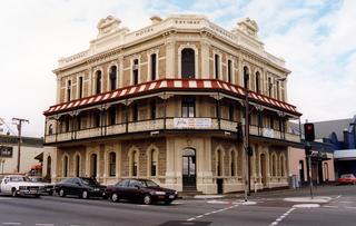 Newmarket Hotel - Melbourne Tourism 0
