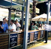 Luxe Resturant  Wine Bar - Melbourne Tourism