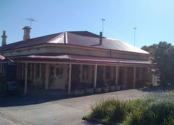 Old Bush Inn - Melbourne Tourism 0