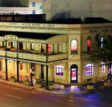 Crown  Anchor Hotel - Melbourne Tourism