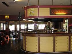 Exeter Hotel Semaphore - Melbourne Tourism 1