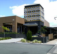 Hinterland Hotel - Melbourne Tourism