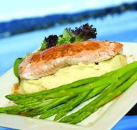 Noosa Cruising Restaurant - Melbourne Tourism