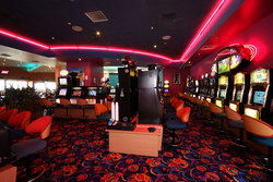 Kurrawa Surf Life Saving Club - Melbourne Tourism 1