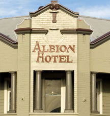 Albion Hotel - Melbourne Tourism 1