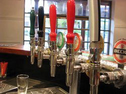 Mayfair Tavern & Bottleshop - Melbourne Tourism 2