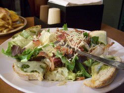 Queens Arms Hotel - Melbourne Tourism 3