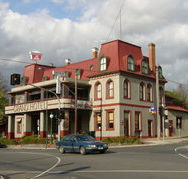 The Grand Hotel Healesville - Melbourne Tourism