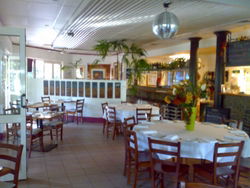 Clifton Capers Bar & Grill - Melbourne Tourism 1