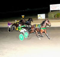 Bathurst Harness Racing Club - Melbourne Tourism