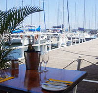 Lake Macquarie Yacht Club - Melbourne Tourism
