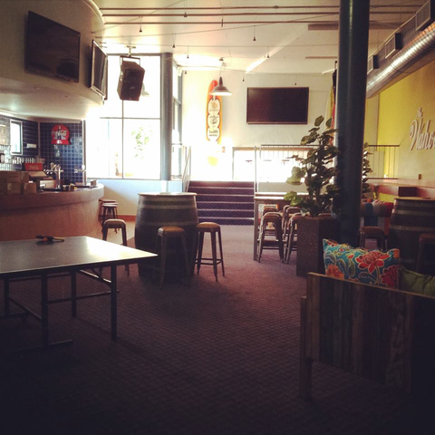 Golden Sands Tavern - Melbourne Tourism 1