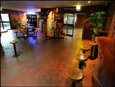 Litchfield Pub - Melbourne Tourism 1