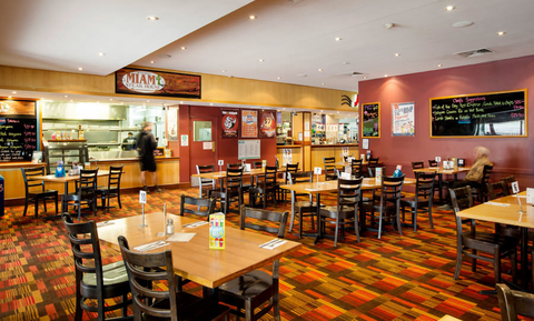 Miami Tavern - Melbourne Tourism 4